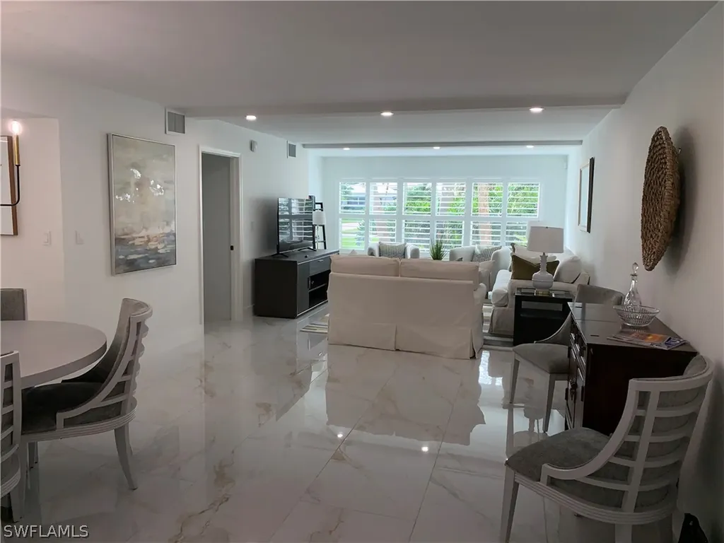 4082 Belair Lane Naples FL 34103