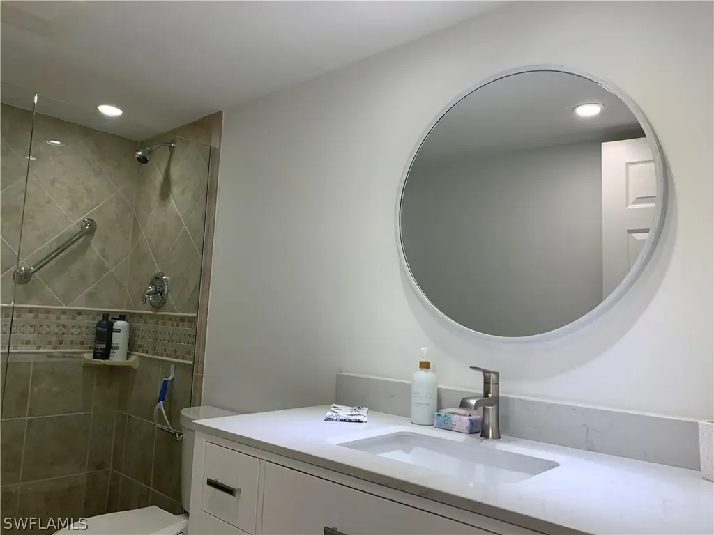 4082 Belair Lane Naples FL 34103
