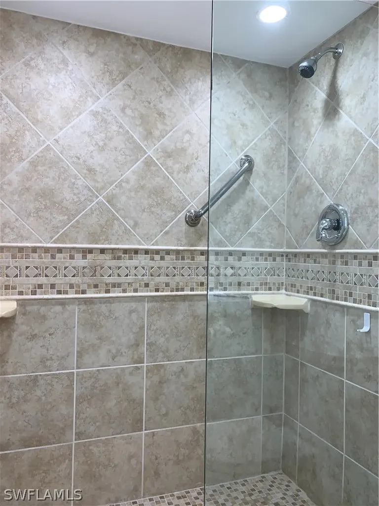 4082 Belair Lane Naples FL 34103