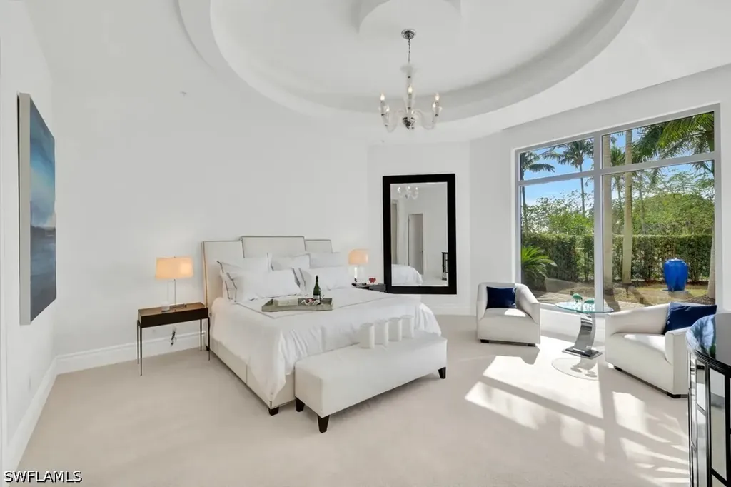 13675 Vanderbilt Drive Naples FL 34110
