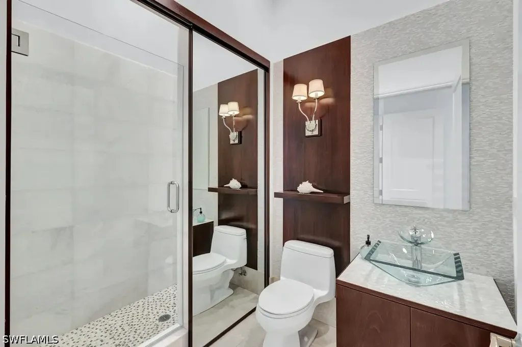 13675 Vanderbilt Drive Naples FL 34110