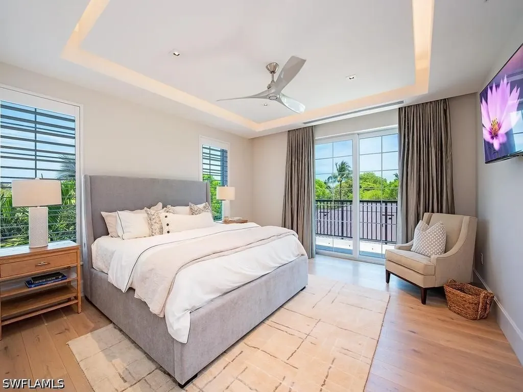 490 5th Street S Naples FL 34102