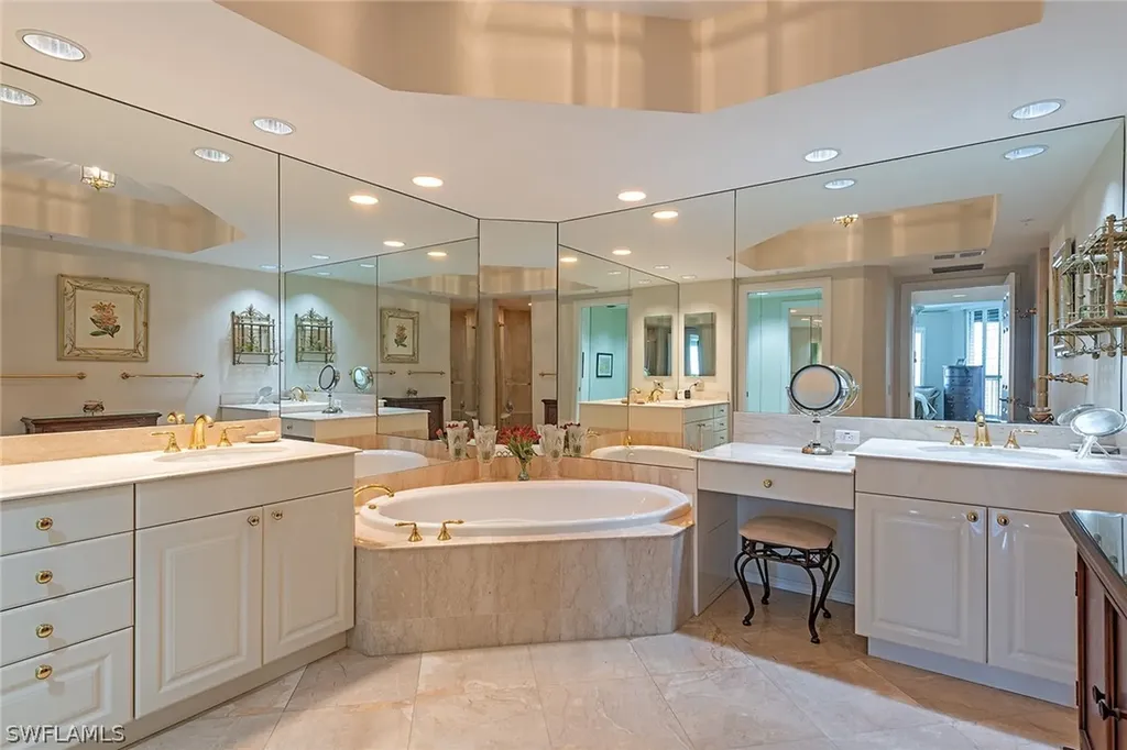 8930 Bay Colony Drive Naples FL 34108