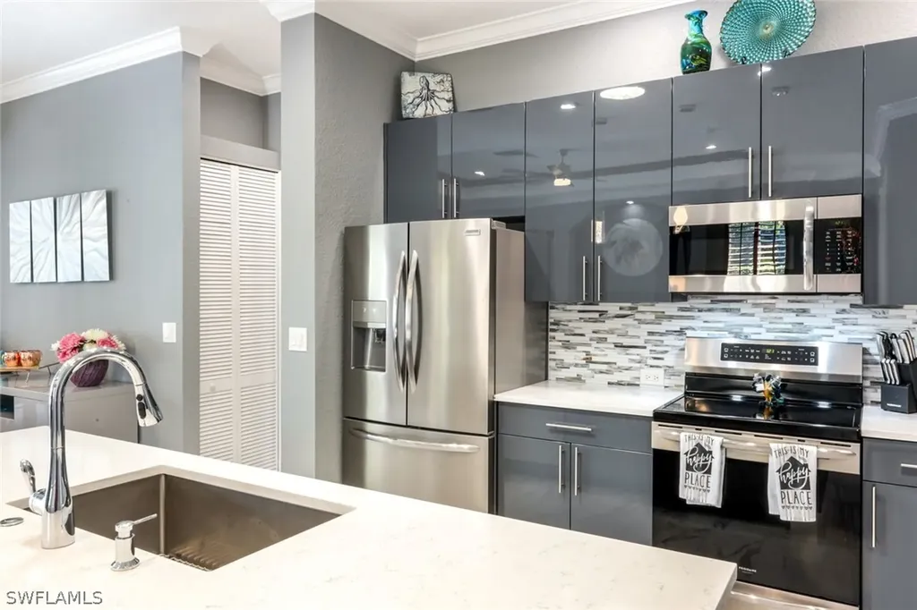 14615 Glen Eden Drive Naples FL 34110