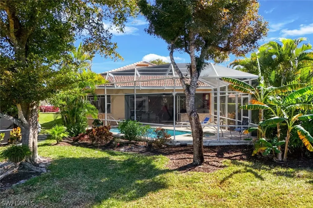 14615 Glen Eden Drive Naples FL 34110