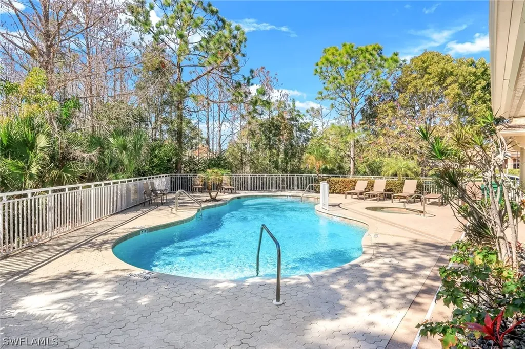 14615 Glen Eden Drive Naples FL 34110