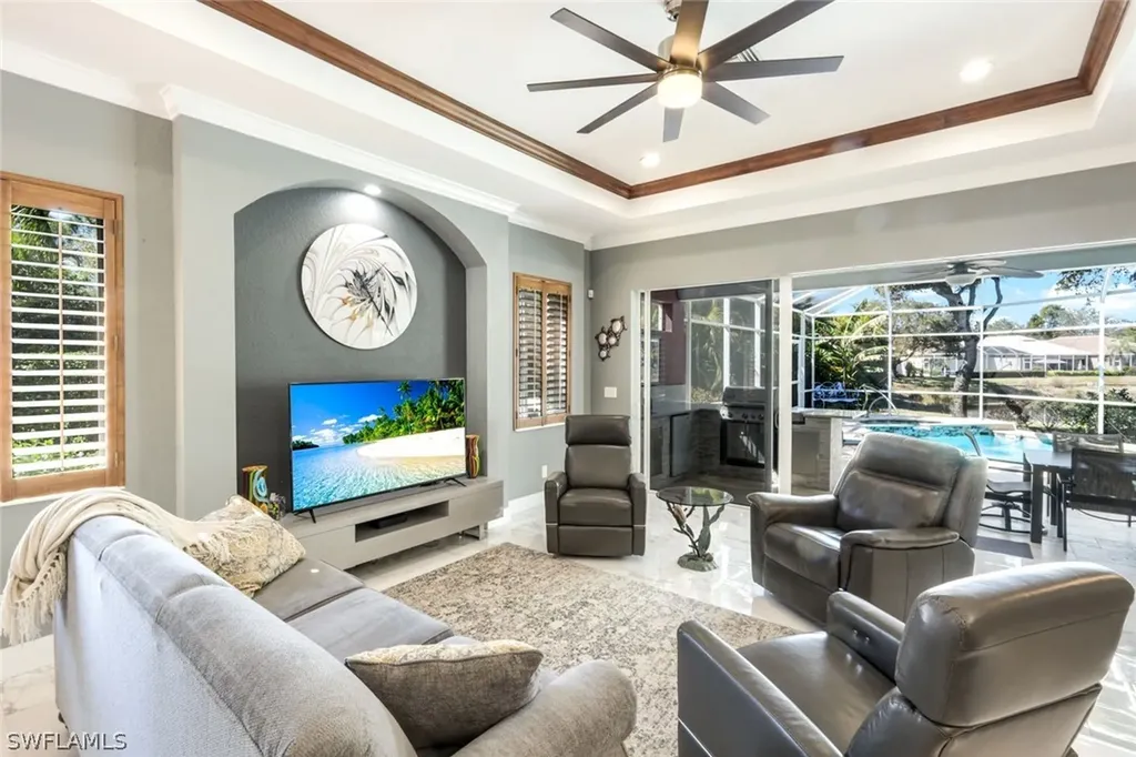14615 Glen Eden Drive Naples FL 34110