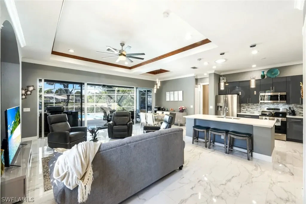 14615 Glen Eden Drive Naples FL 34110