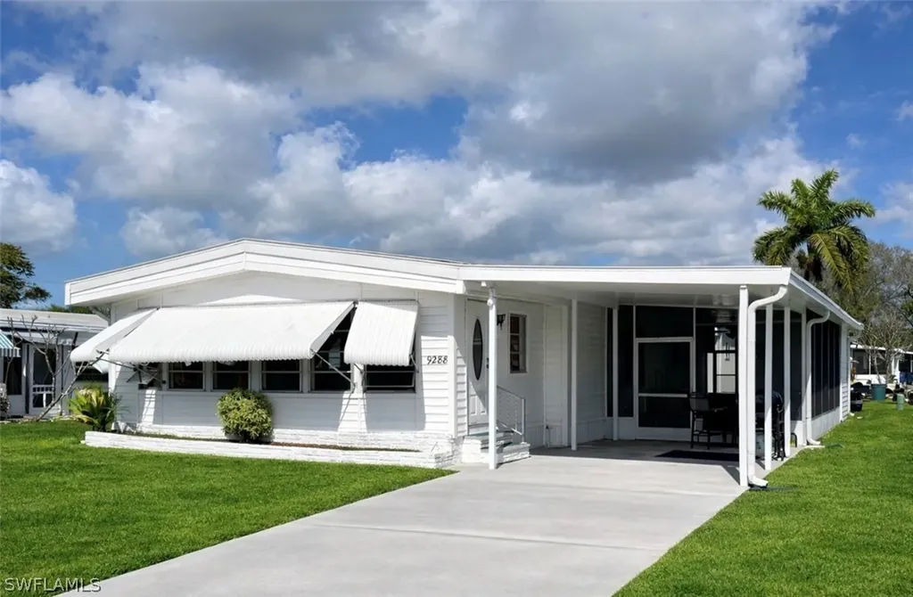 9288 Baron Road Bonita Springs FL 34135