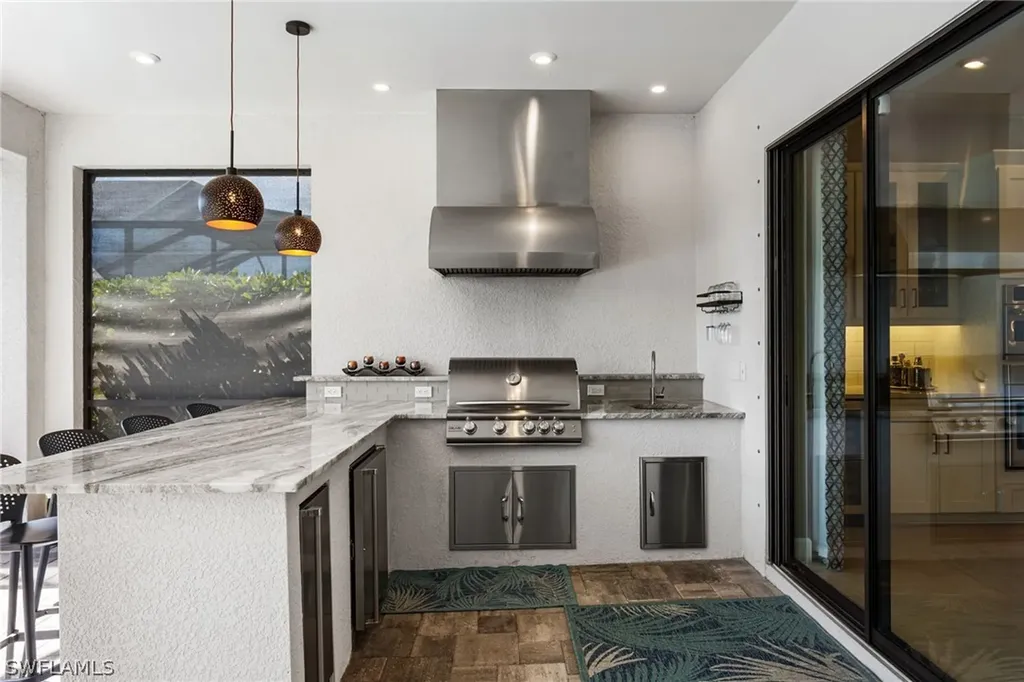 15216 Turin Drive Naples FL 34114
