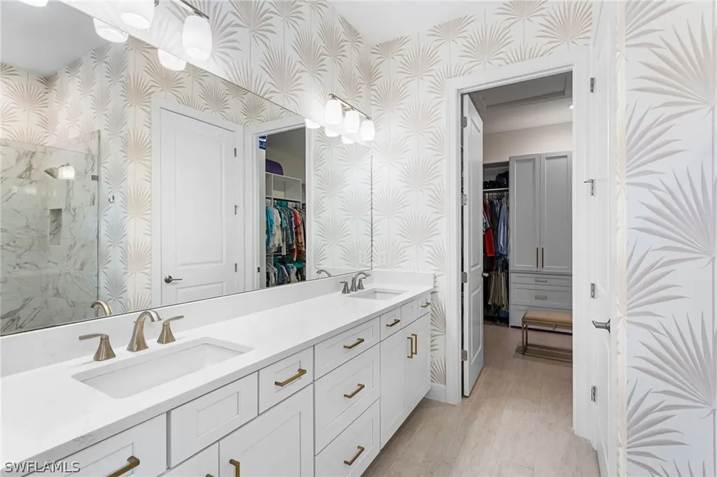 15216 Turin Drive Naples FL 34114