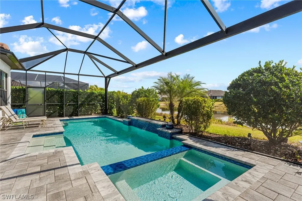 15216 Turin Drive Naples FL 34114