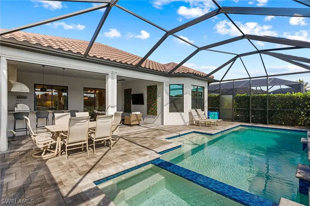 15216 Turin Drive Naples FL 34114