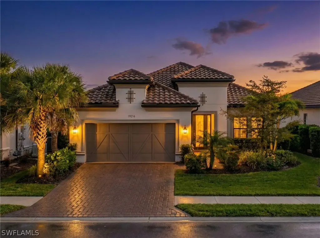 15216 Turin Drive Naples FL 34114
