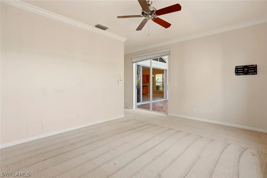 1717 Marsh Run Naples FL 34109