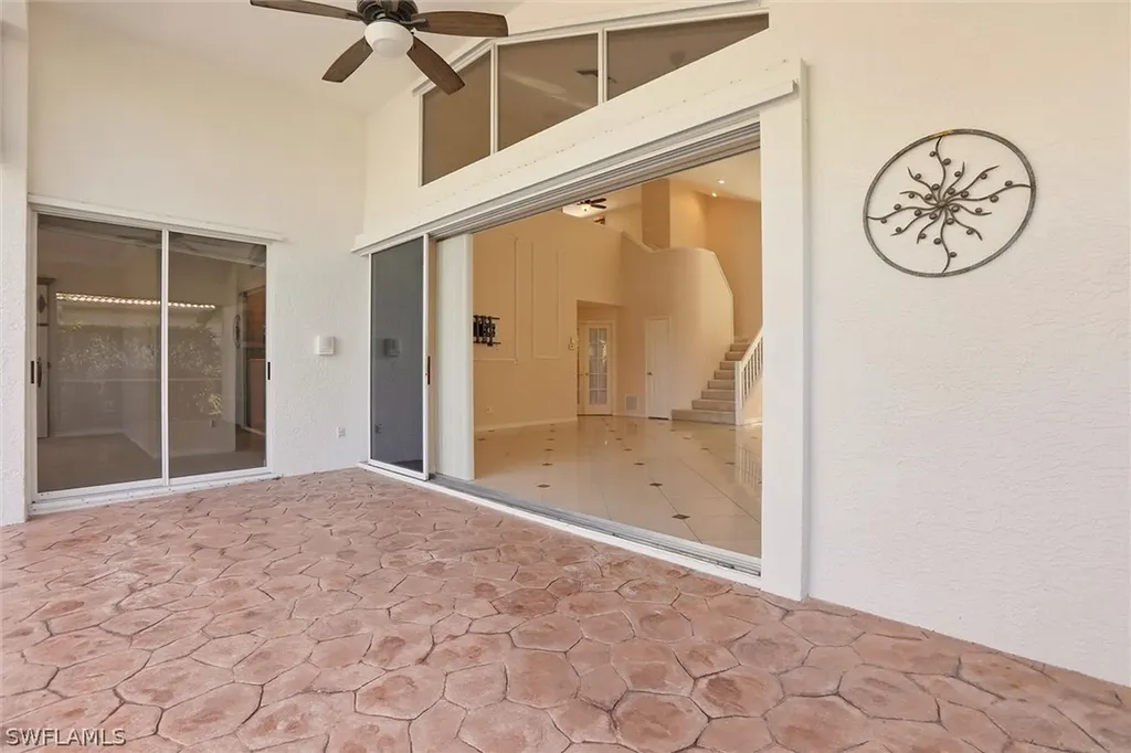 1717 Marsh Run Naples FL 34109
