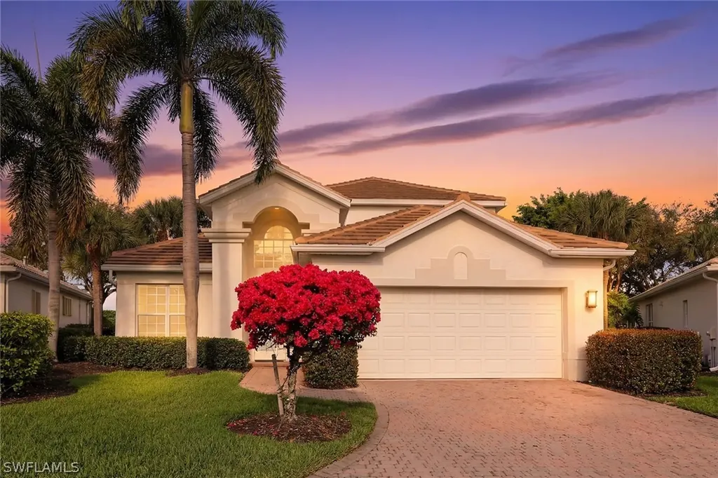 1717 Marsh Run Naples FL 34109