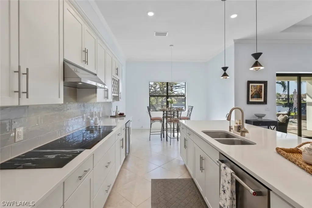 5862 Champion Lane Ave Maria FL 34142