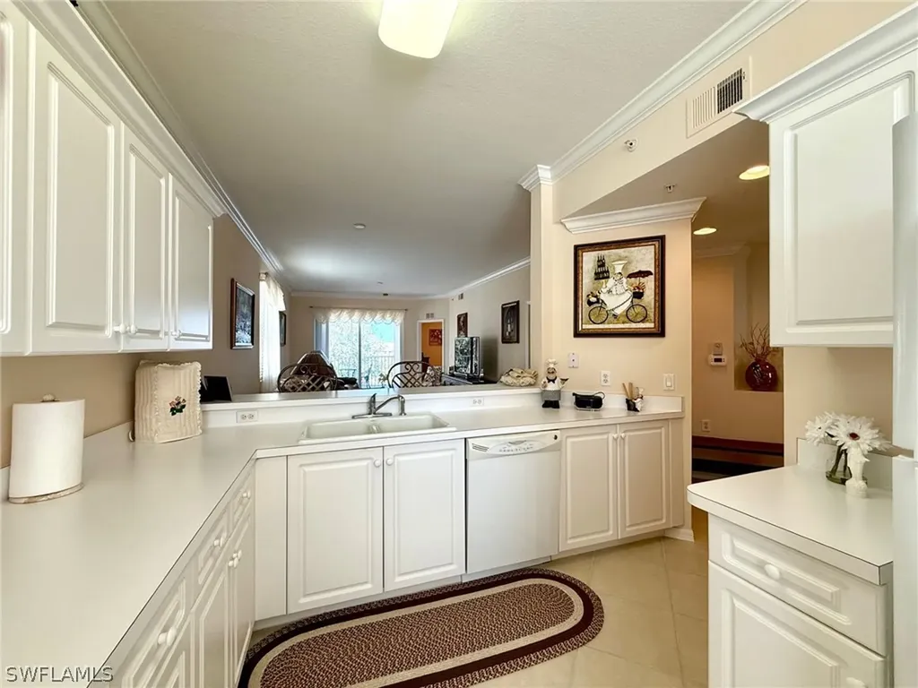 8450 Kingbird Loop Estero FL 33967