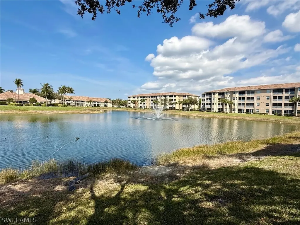 8450 Kingbird Loop Estero FL 33967