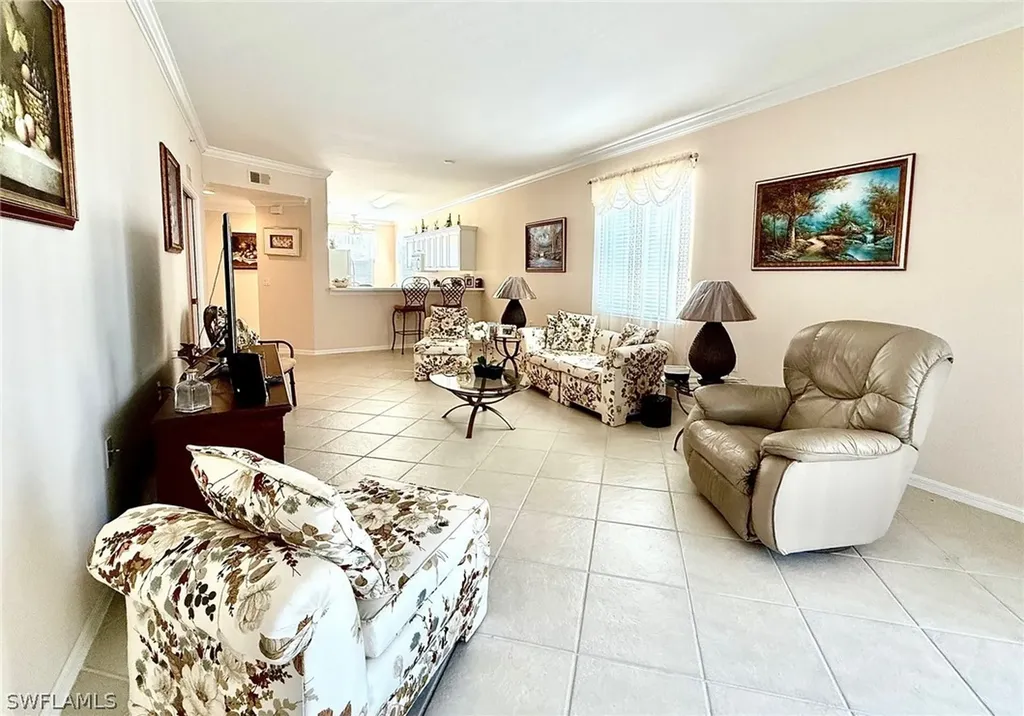 8450 Kingbird Loop Estero FL 33967
