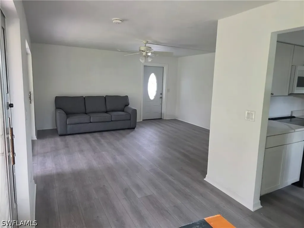 1 Knights Bridge Road Naples FL 34112