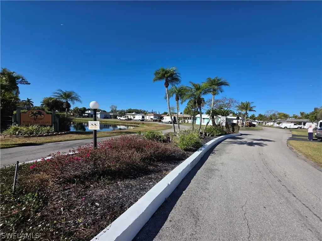 1 Knights Bridge Road Naples FL 34112