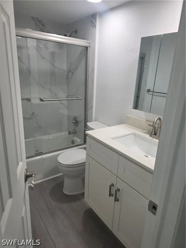 1 Knights Bridge Road Naples FL 34112