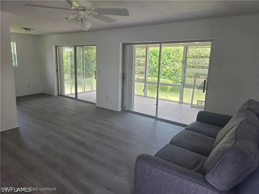 1 Knights Bridge Road Naples FL 34112