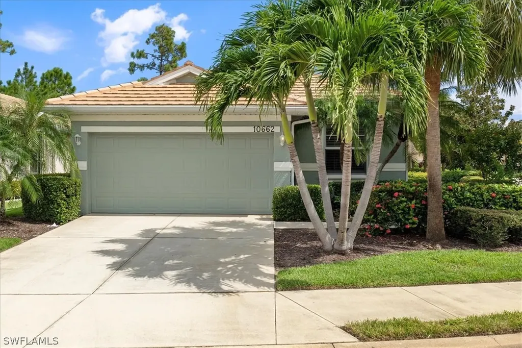 10662 Camarelle Circle Fort Myers FL 33913