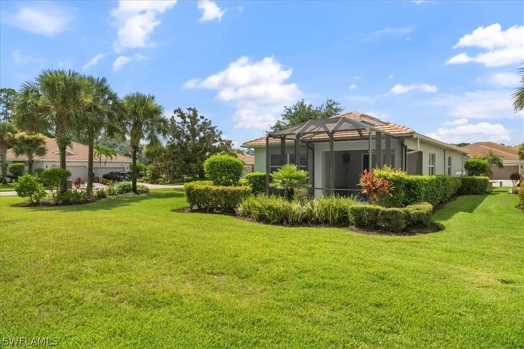 10662 Camarelle Circle Fort Myers FL 33913