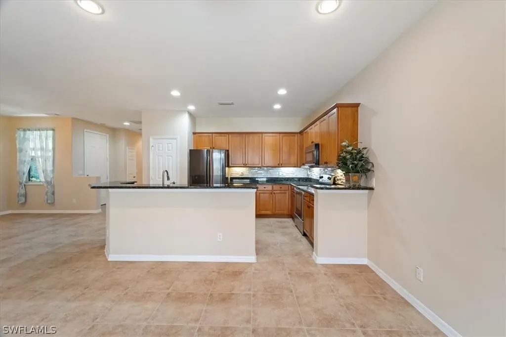 10662 Camarelle Circle Fort Myers FL 33913