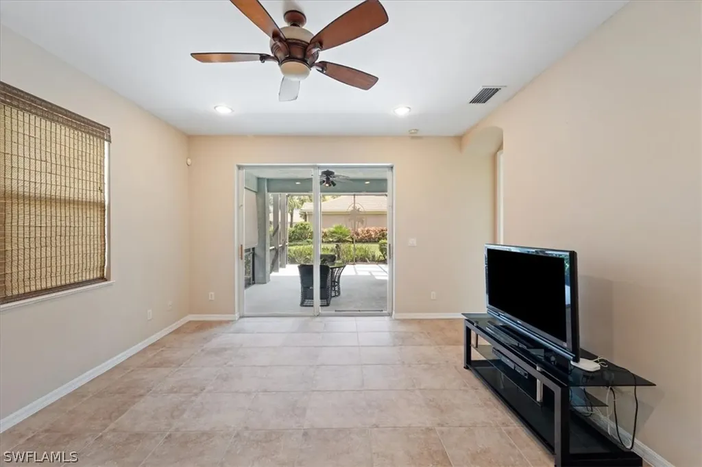 10662 Camarelle Circle Fort Myers FL 33913
