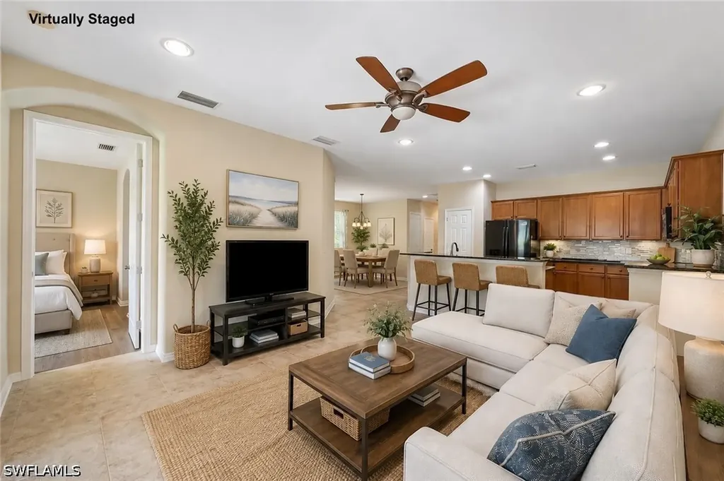 10662 Camarelle Circle Fort Myers FL 33913