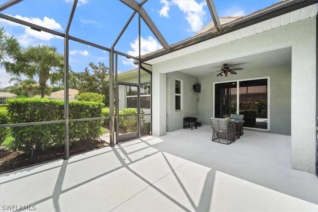10662 Camarelle Circle Fort Myers FL 33913