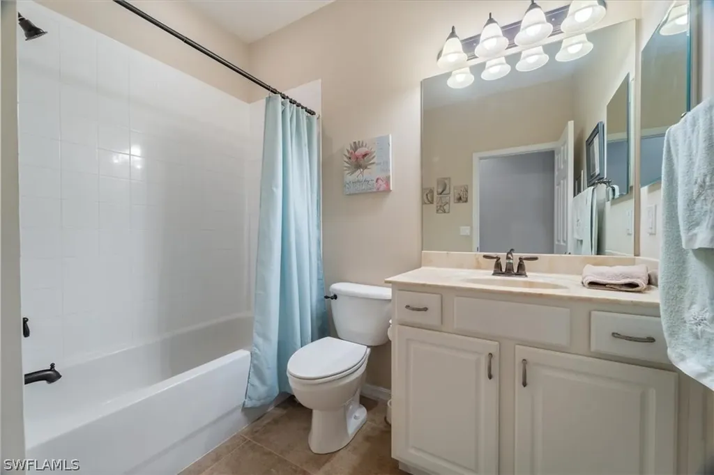 10662 Camarelle Circle Fort Myers FL 33913