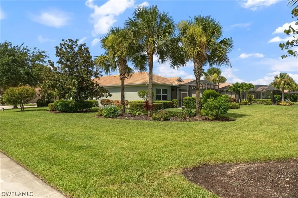 10662 Camarelle Circle Fort Myers FL 33913
