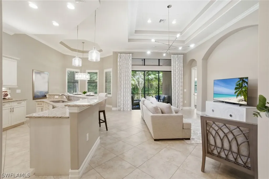 7291 Acorn Way Naples FL 34119