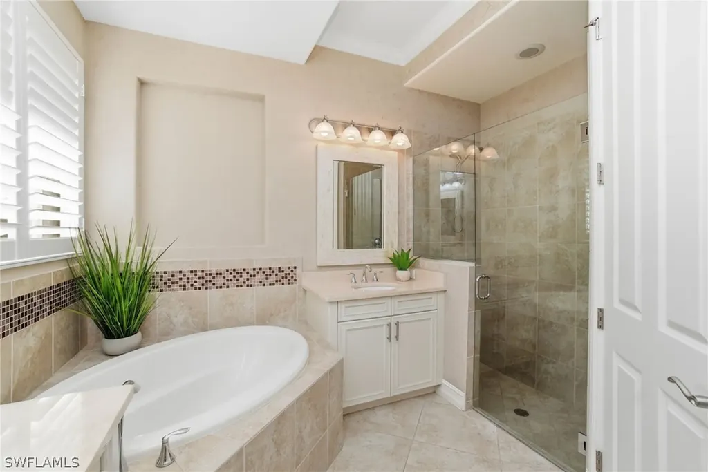 7291 Acorn Way Naples FL 34119