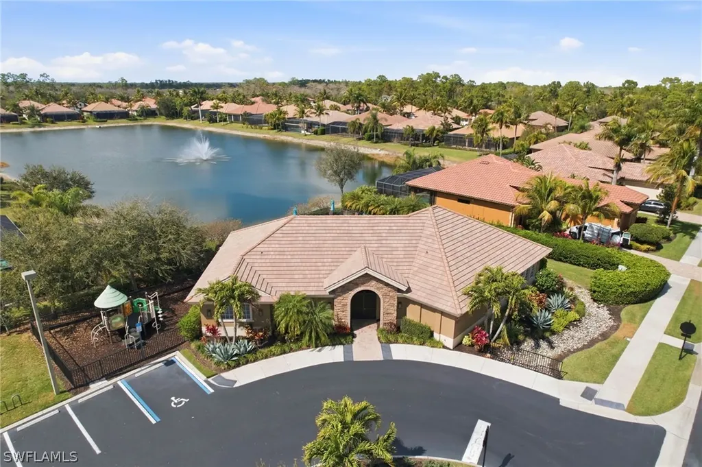 7291 Acorn Way Naples FL 34119