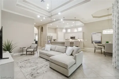 7291 Acorn Way Naples FL 34119