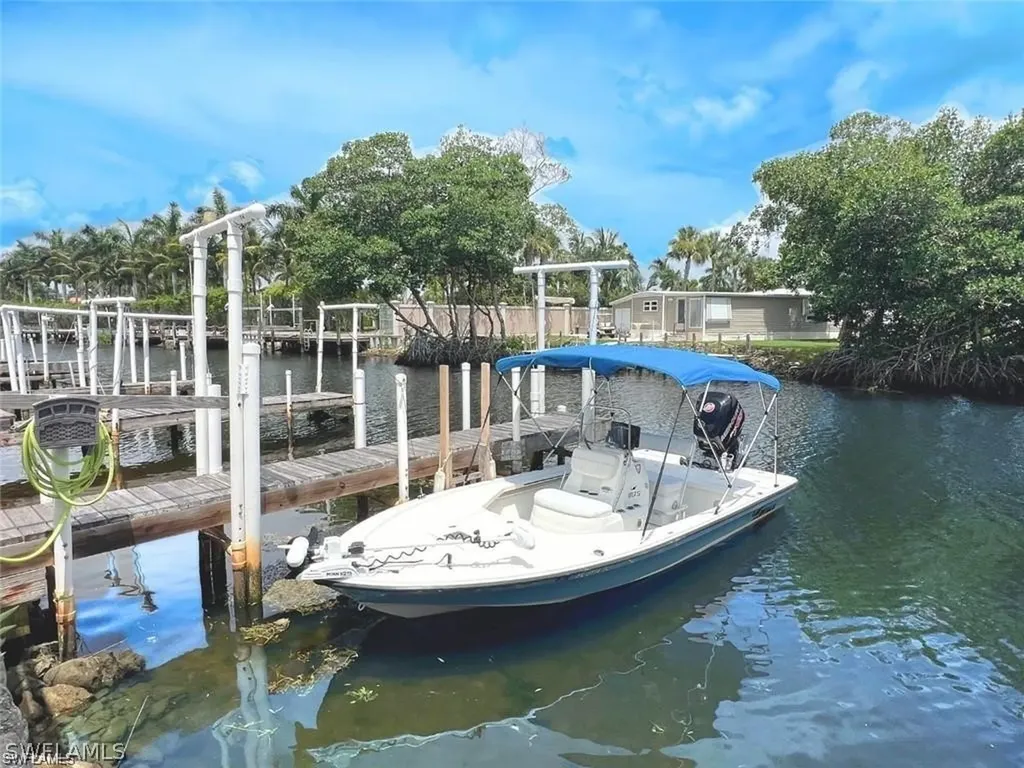 153 Carissa Lane Naples FL 34114