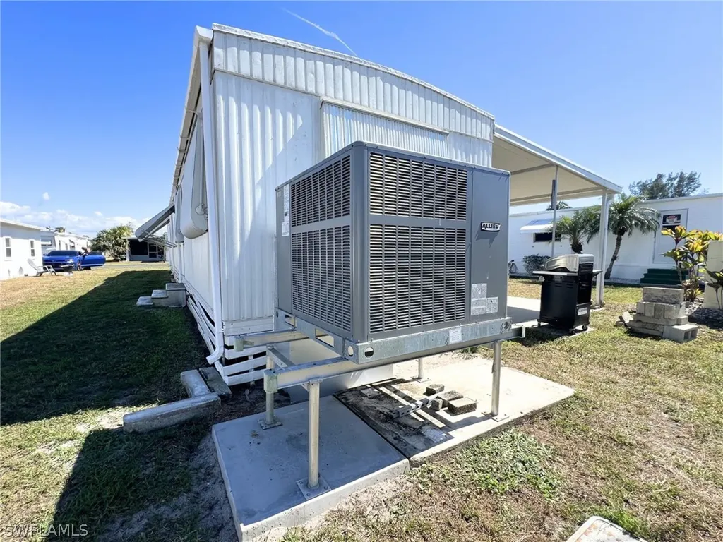 153 Carissa Lane Naples FL 34114