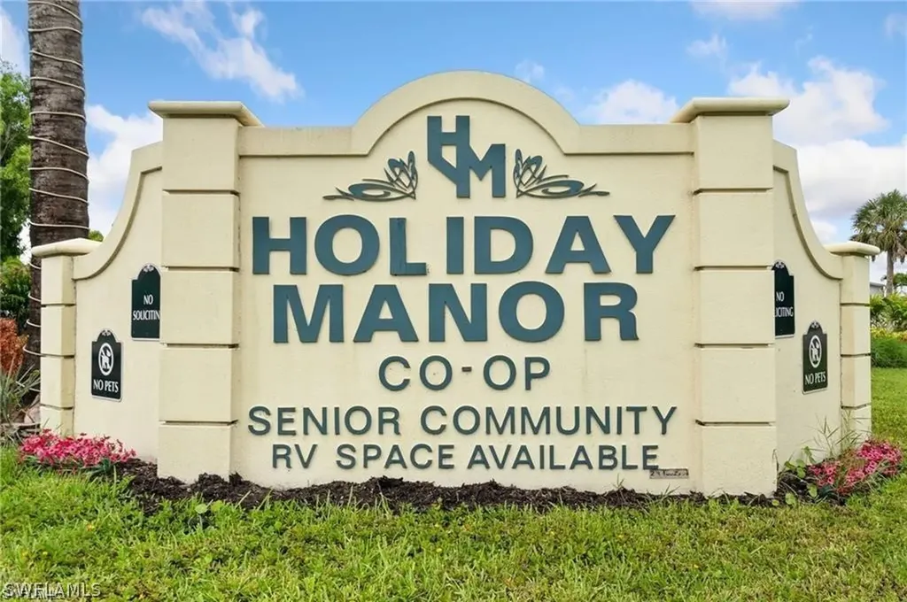 153 Carissa Lane Naples FL 34114