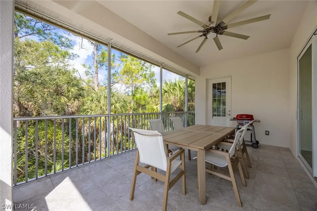 7825 Hawthorne Drive Naples FL 34113
