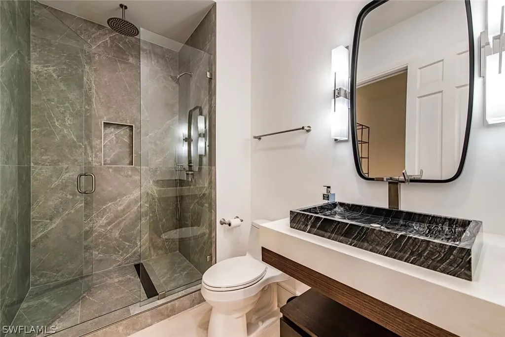 60 Seagate Drive Naples FL 34103