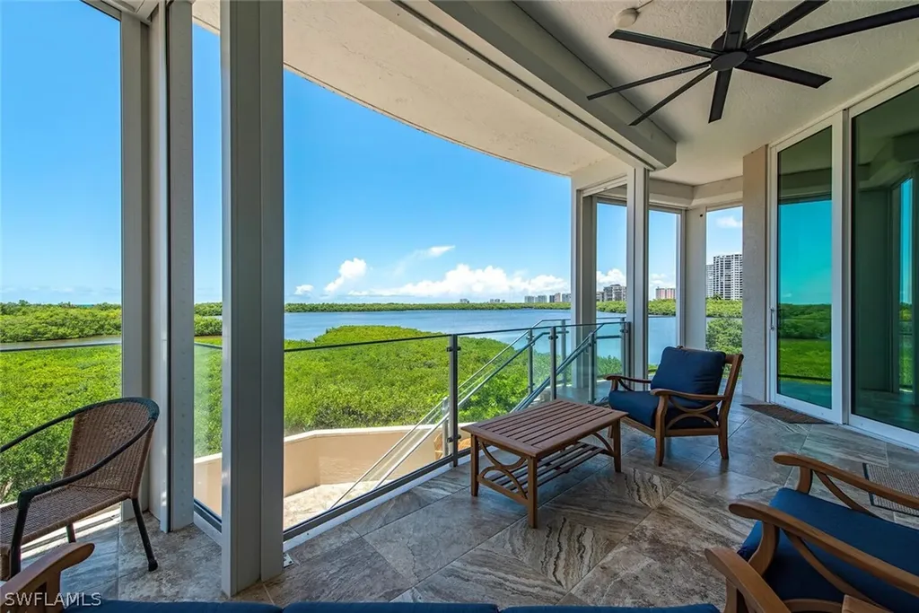 60 Seagate Drive Naples FL 34103