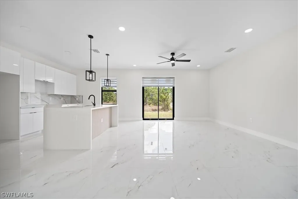 727 Drury Avenue Lehigh Acres FL 33974