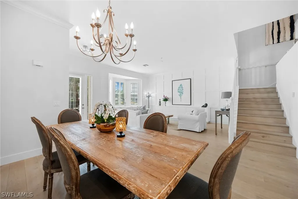 443 8th Avenue S Naples FL 34102