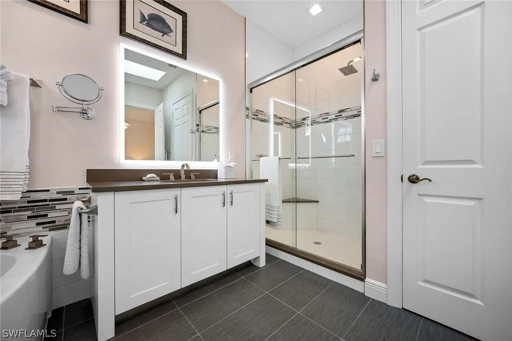 443 8th Avenue S Naples FL 34102